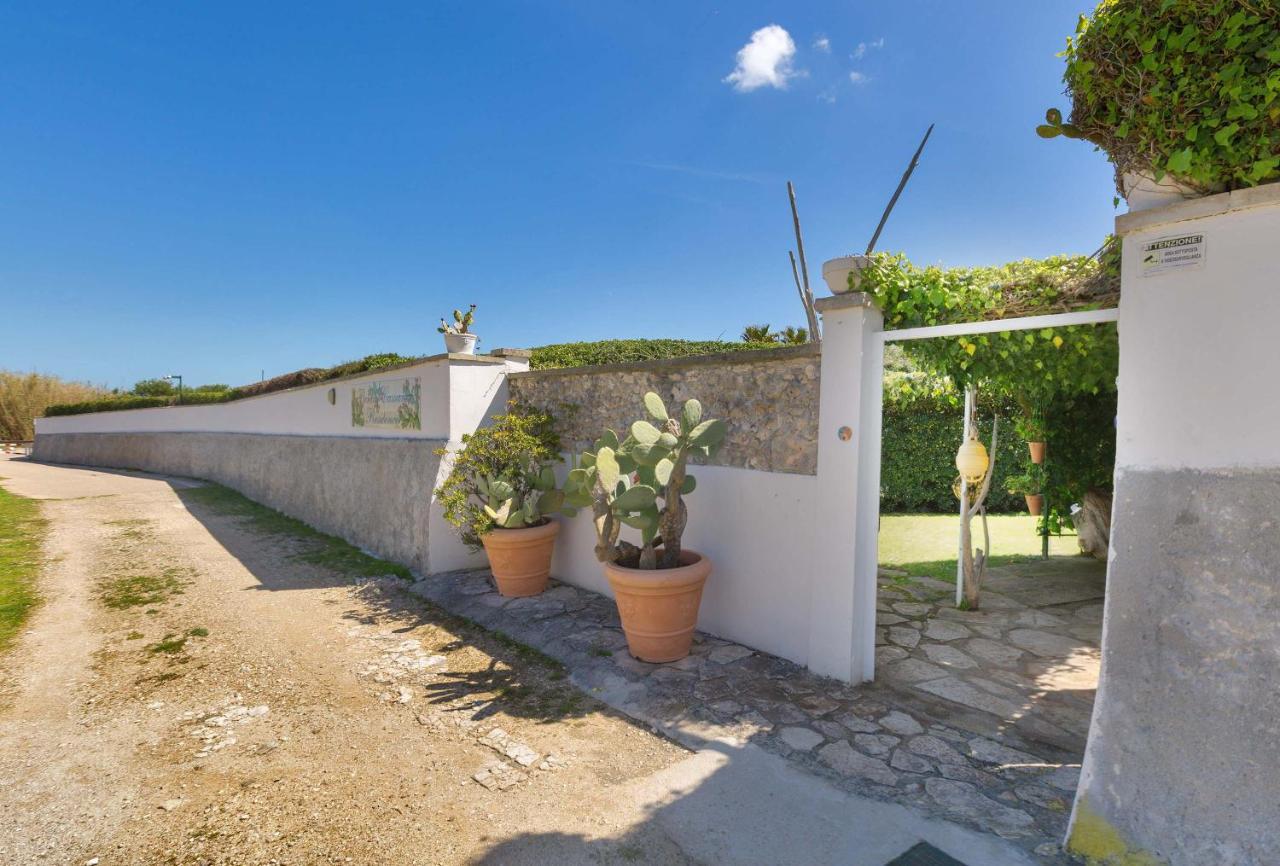 Residence Punta Cassano - In Piscina Sulla Spiaggia Di Sabbia San Foca Exterior foto