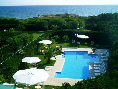 Residence Punta Cassano - In Piscina Sulla Spiaggia Di Sabbia San Foca Exterior foto